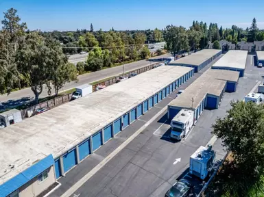 self-storage facility in Stockton, CA