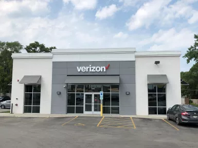 freestanding retail property leased to Verizon Wireless